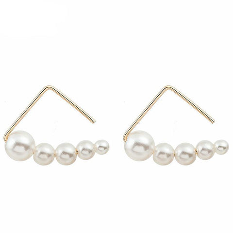 Minimalist pearl Earrings