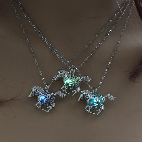 Horse Glow in the Dark necklace